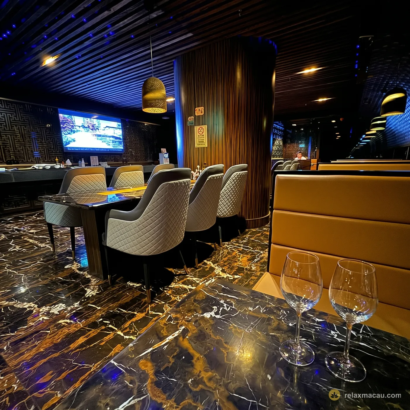 The Excellent Sauna marble dining area