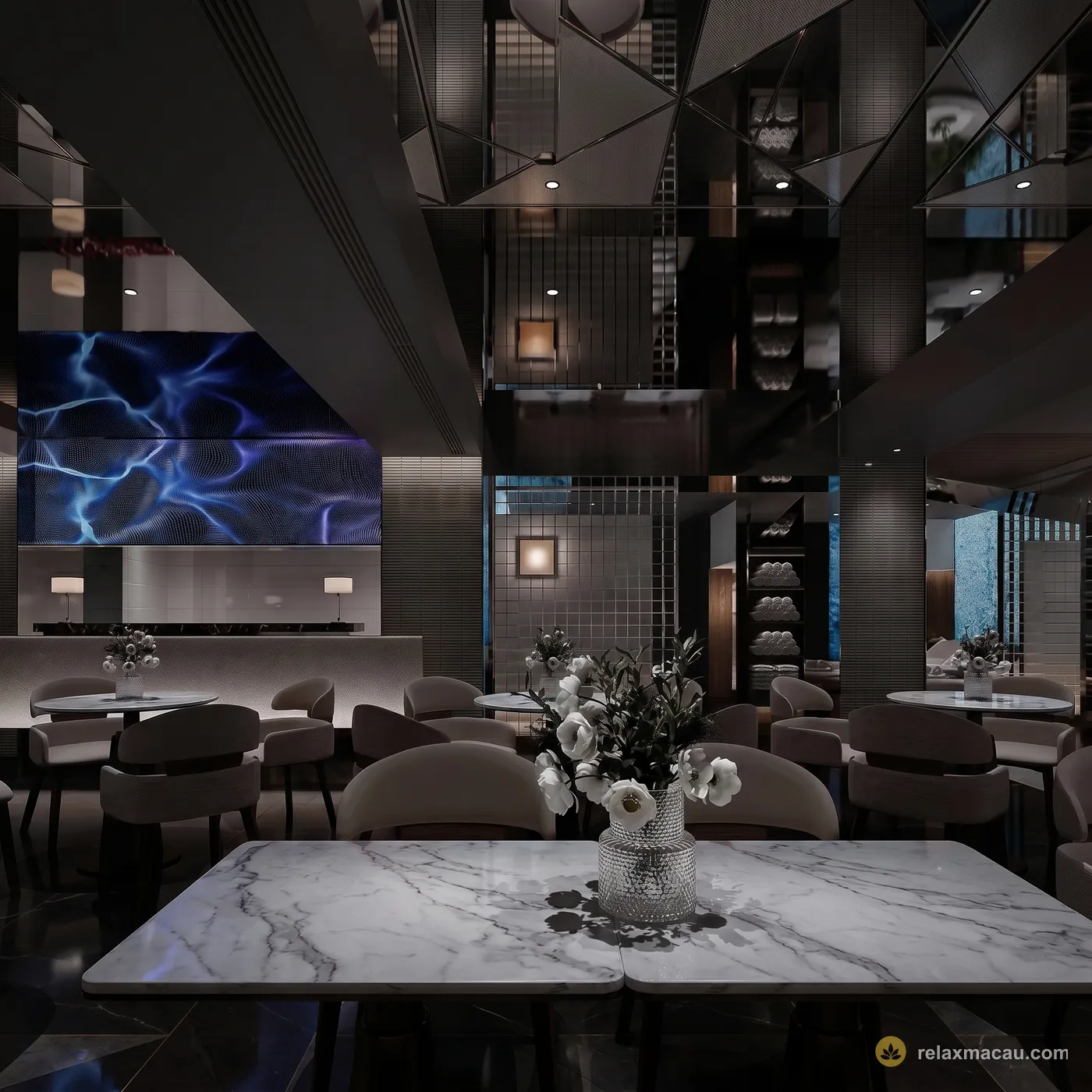 Empire Sauna dining hall